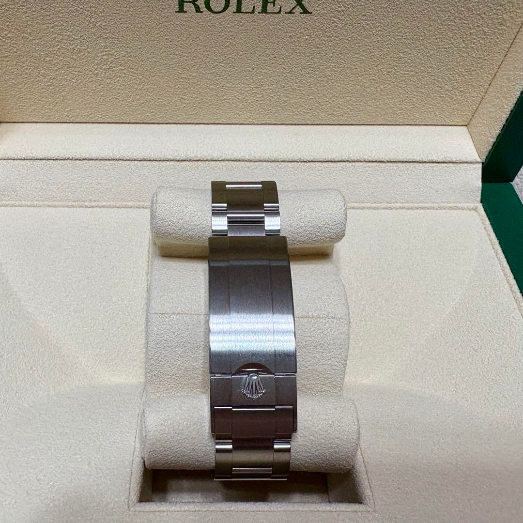 Rolex Submariner Black Dial - Oystersteel Edition
