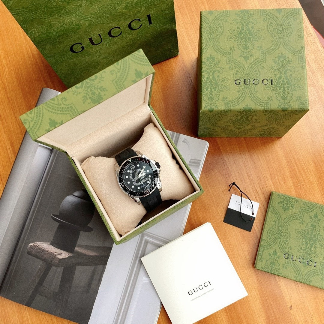 G-Timeless Leather Strap Watch - Black on Black